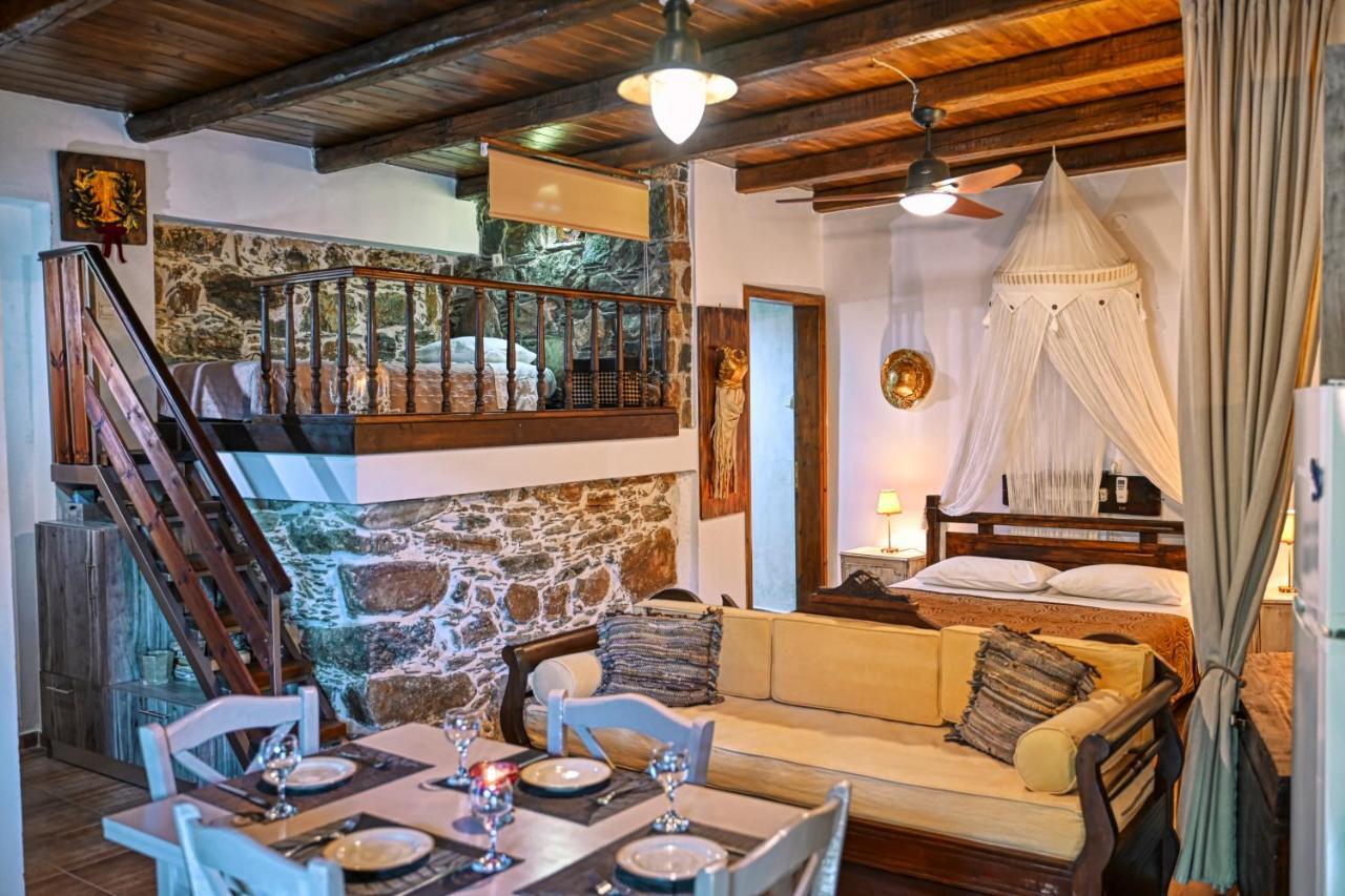 "Pefkopetro" Traditional House Keramoti  Ngoại thất bức ảnh