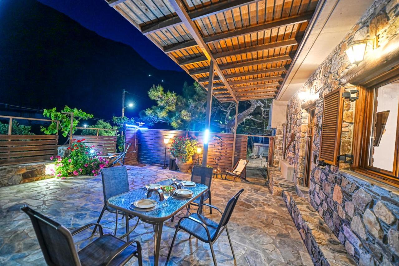 "Pefkopetro" Traditional House Keramoti  Ngoại thất bức ảnh