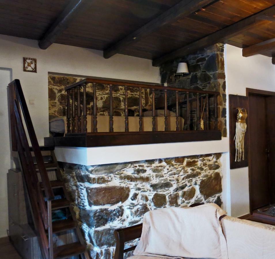 "Pefkopetro" Traditional House Keramoti  Ngoại thất bức ảnh